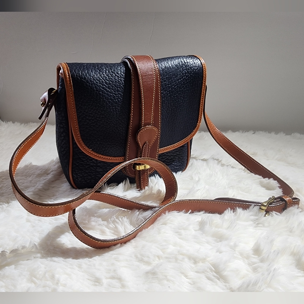 Vintage Dooney & Bourke Equestrian All Weather Leather Crossbody - Picture 6 of 9